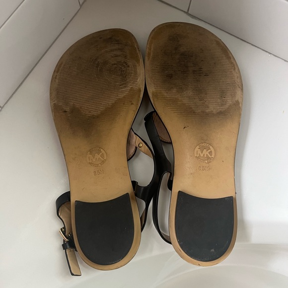 Michael Kors Sandals size 8.5 - Picture 2 of 9